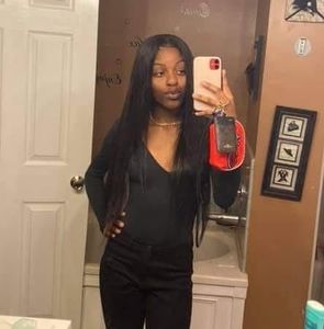 Meet your Posher, Shuntel